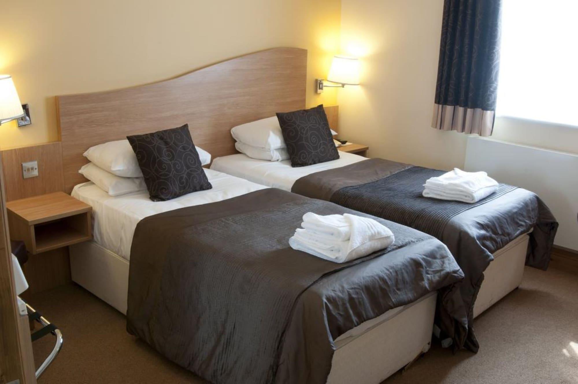 The Queensgate Hotel Peterborough Exterior foto
